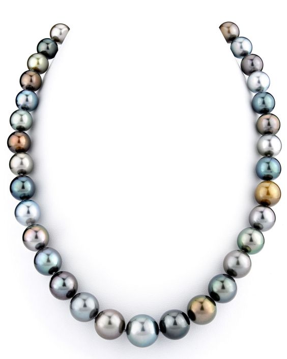 Tahiti multicolor saltwater pearls